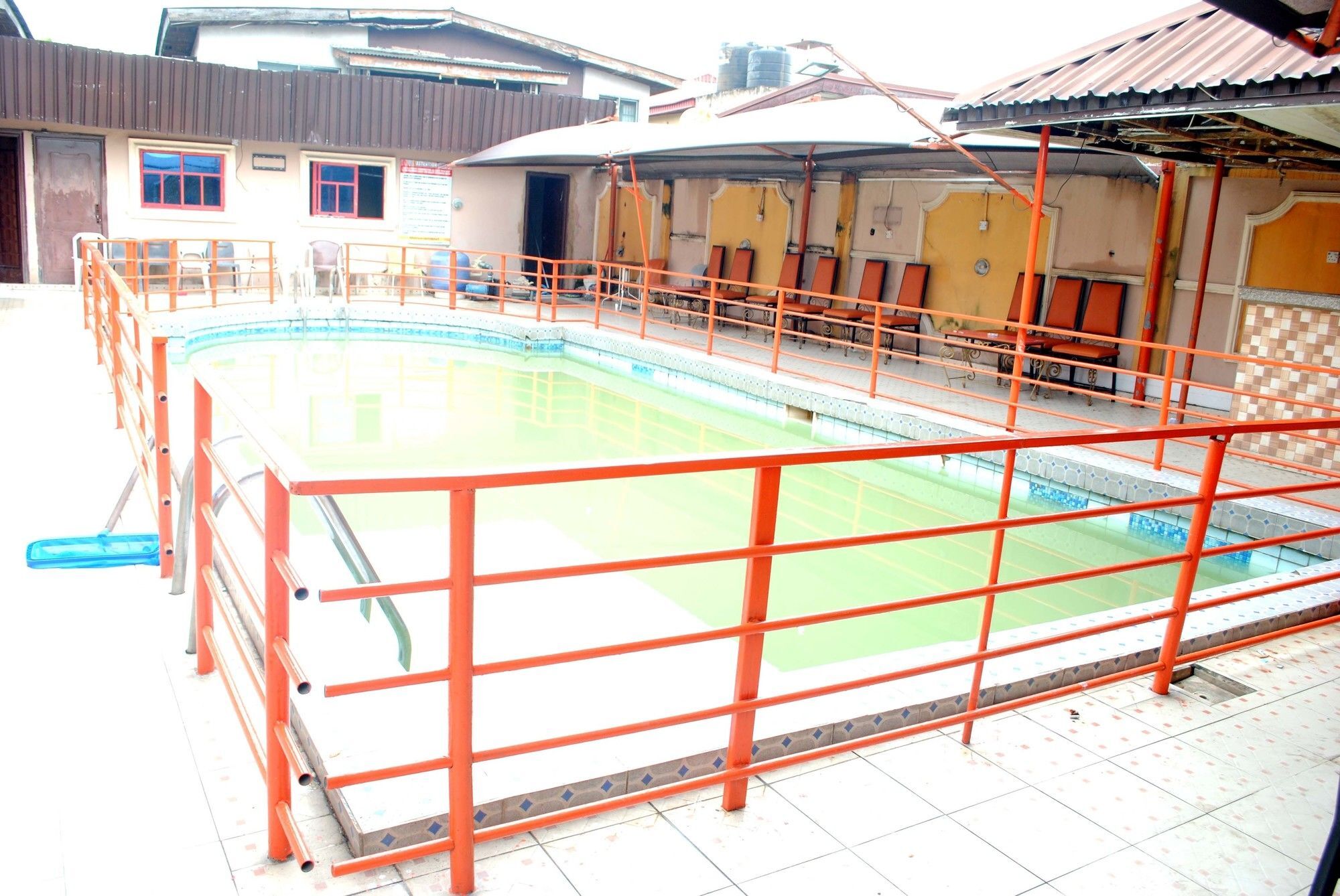 Aquatic Suites & Lounge Lagos Eksteriør bilde